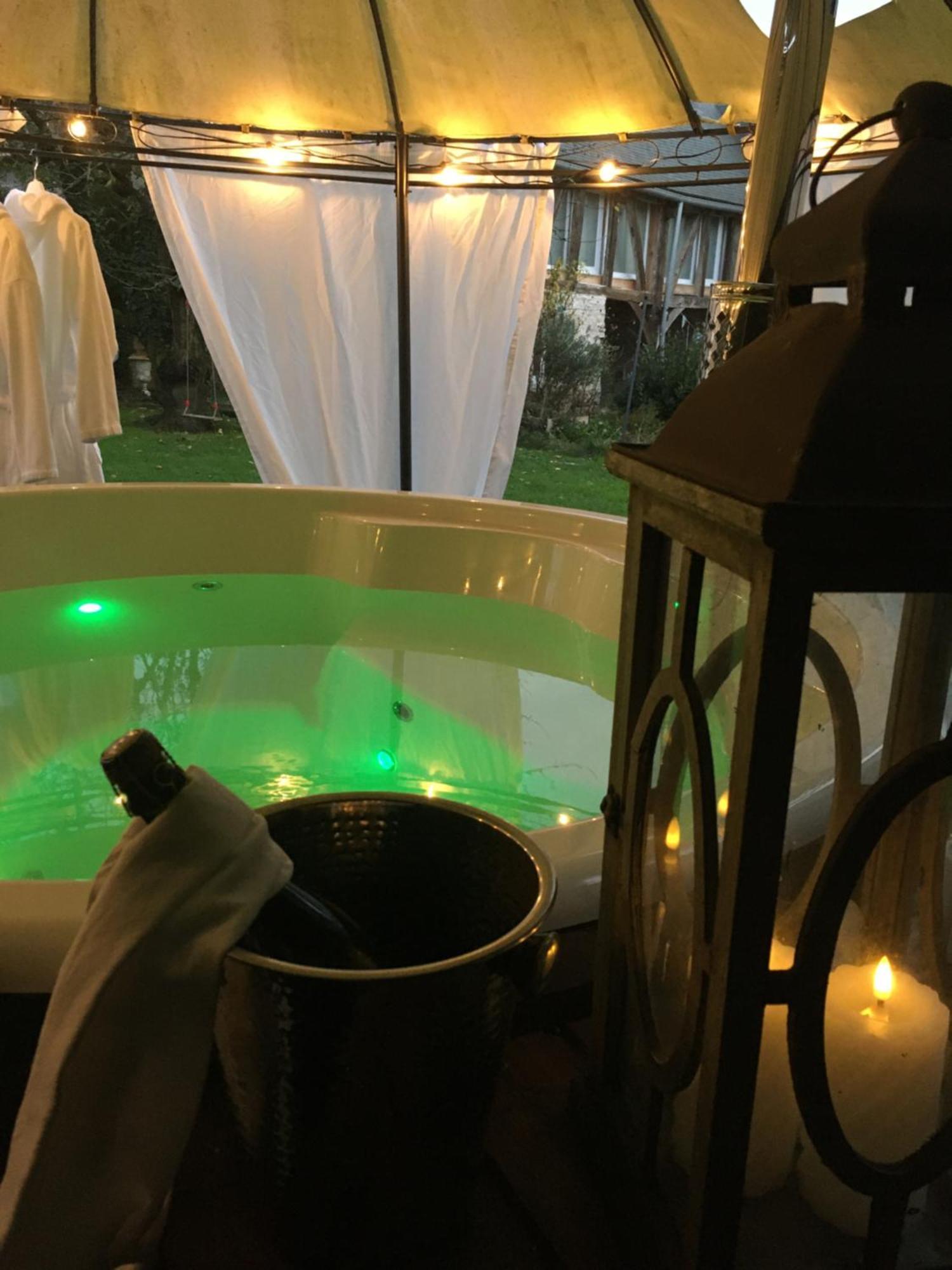 Paradis Fleuri Et Son Bain Nordique Chaussy  Dış mekan fotoğraf