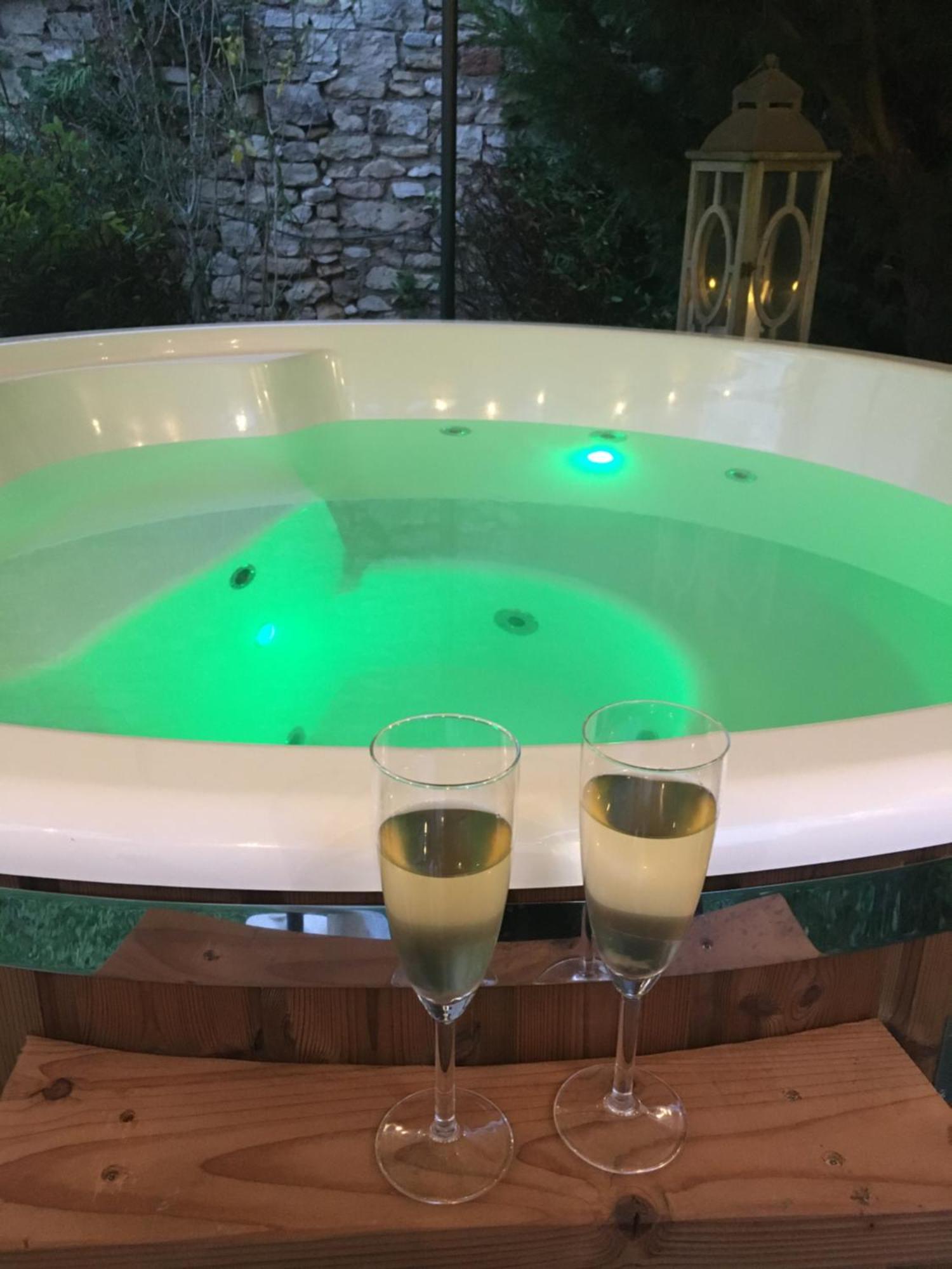 Paradis Fleuri Et Son Bain Nordique Chaussy  Dış mekan fotoğraf